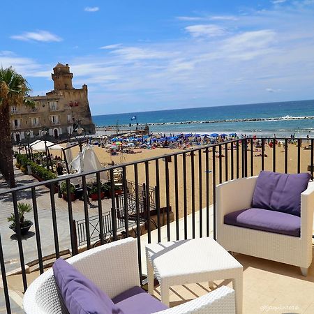 Palazzo Iaquinto Apartment ซานตามาเรีย ดิ กาสเตลลาบาเต ภายนอก รูปภาพ