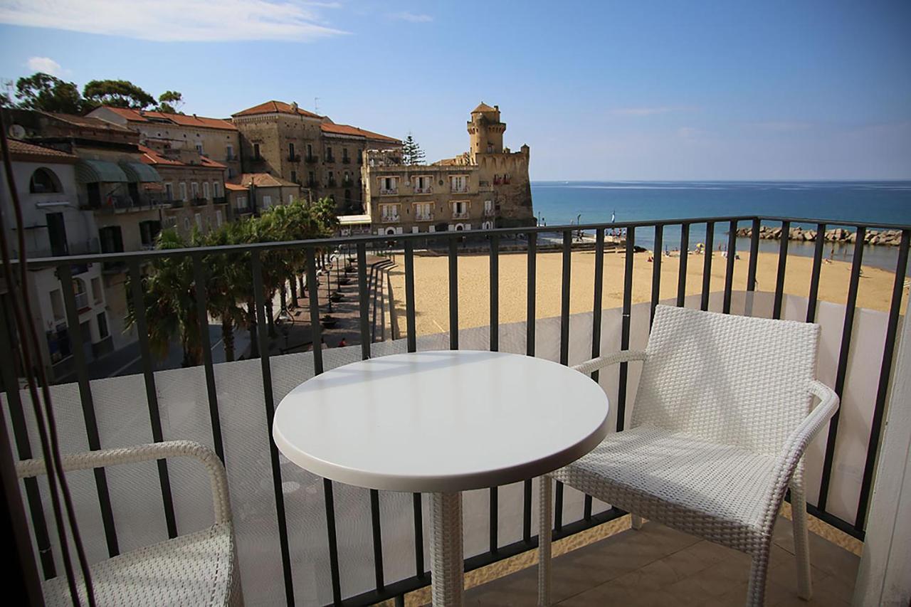Palazzo Iaquinto Apartment ซานตามาเรีย ดิ กาสเตลลาบาเต ภายนอก รูปภาพ
